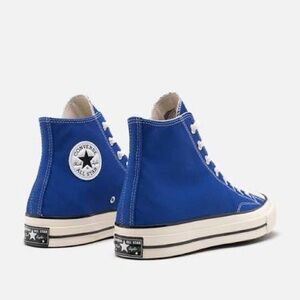 Converse Classic Blue High-Tops